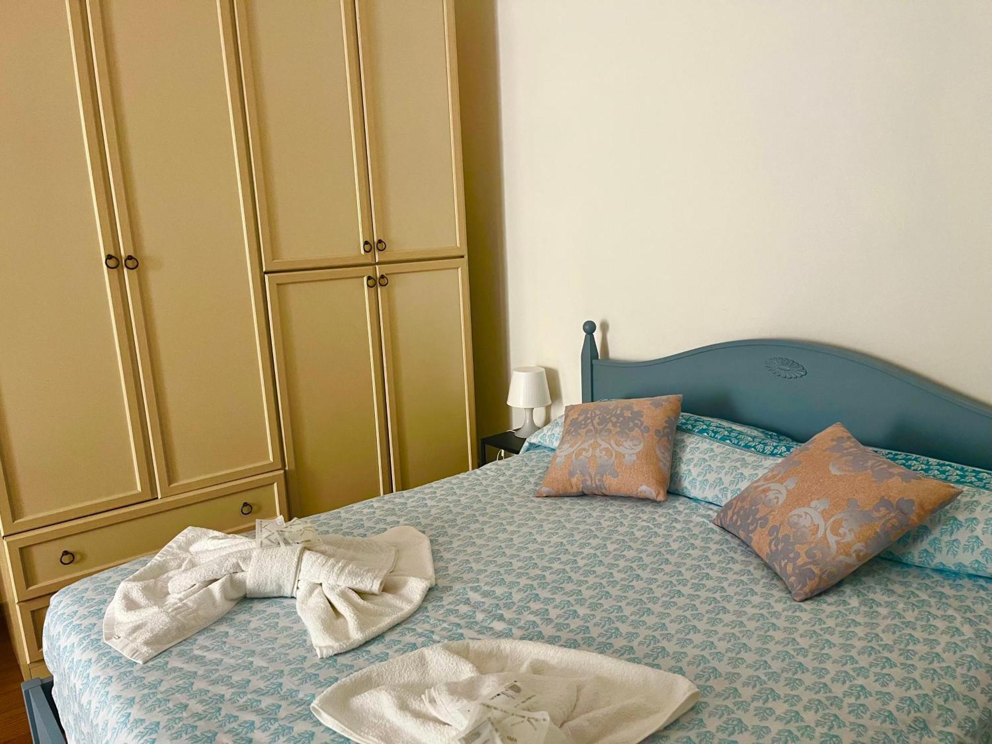 Cattleya Apartment Мола ди Бари Екстериор снимка